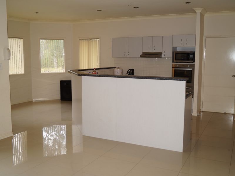 Park Ridge South QLD 4125
