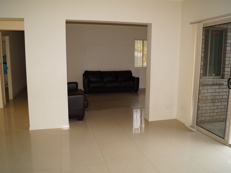 Park Ridge South QLD 4125