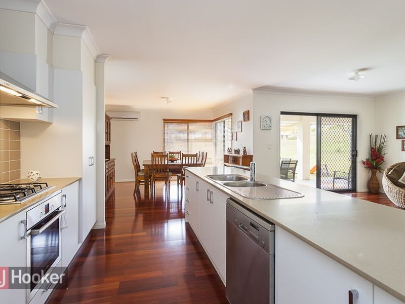 22 Prince of Wales Court, Mundoolun QLD 4285