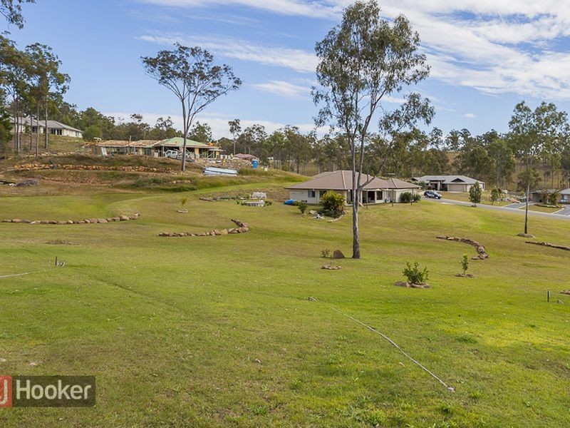 22 Prince of Wales Court, Mundoolun QLD 4285