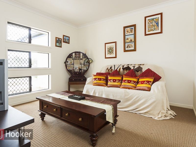 22 Prince of Wales Court, Mundoolun QLD 4285