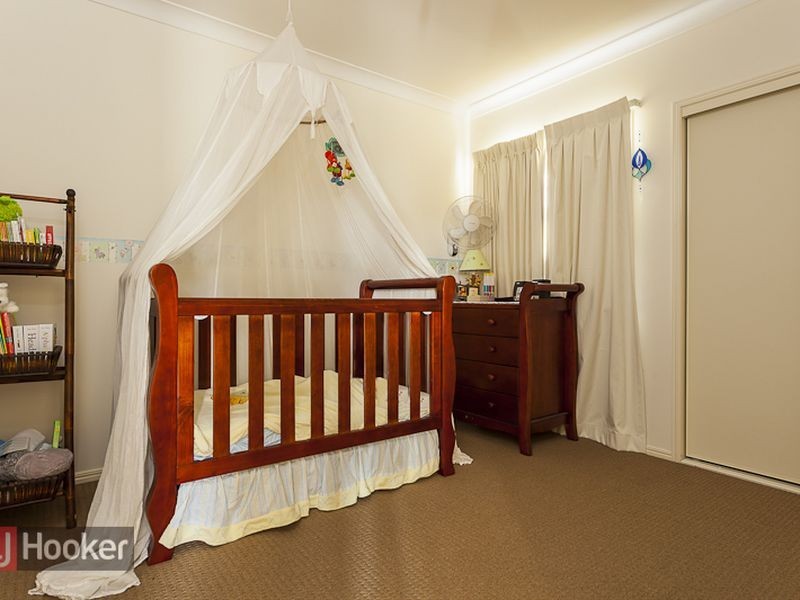 22 Prince of Wales Court, Mundoolun QLD 4285