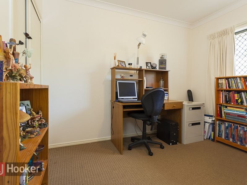 22 Prince of Wales Court, Mundoolun QLD 4285