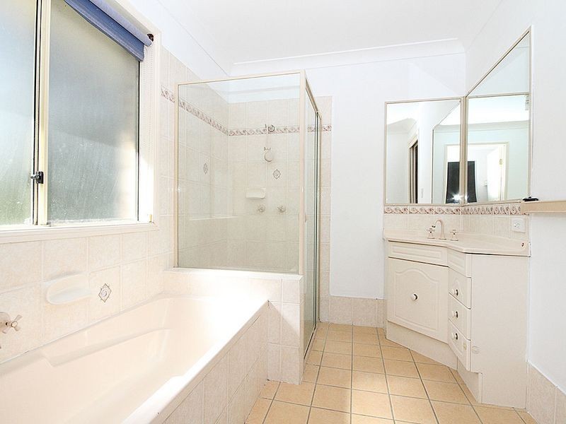 24 Corkwood Ct, Jimboomba QLD 4280