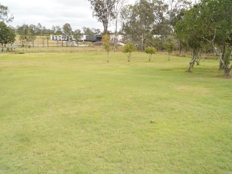 36-40 Merton St, Jimboomba QLD 4280