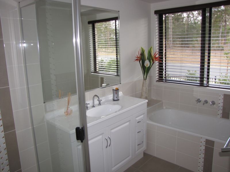20 Highwood Court, Jimboomba QLD 4280