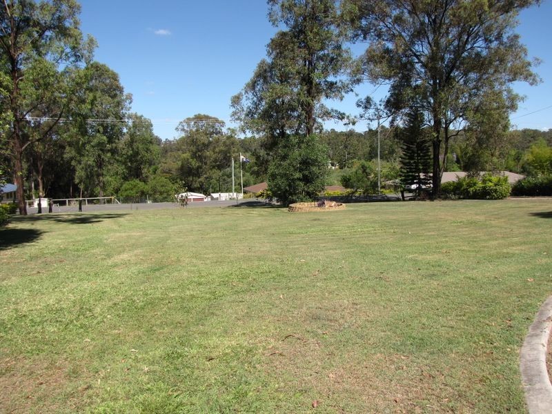 121 Bluff Rd, Cedar Vale QLD 4285