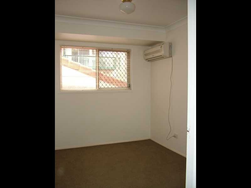 16/4 Sherwood Close, Mudgeeraba QLD 4213