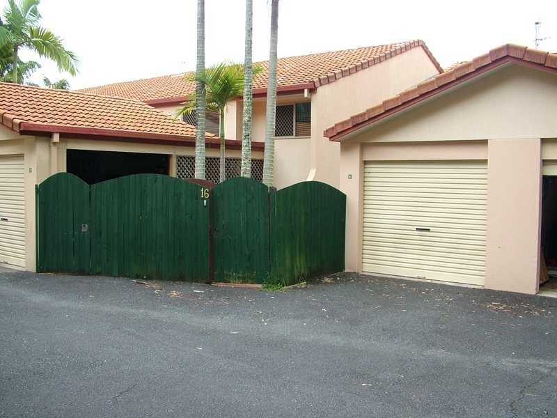 16/4 Sherwood Close, Mudgeeraba QLD 4213