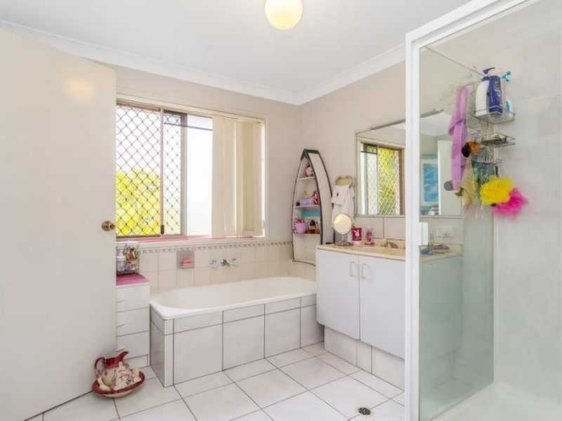72/601 Pine Ridge Road, Biggera Waters QLD 4216