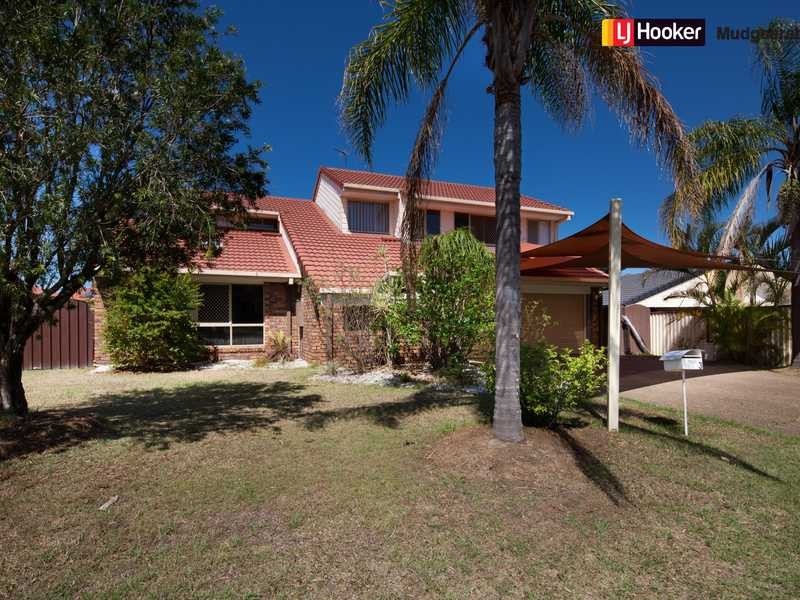 3 Longmorn Crescent, Merrimac QLD 4226