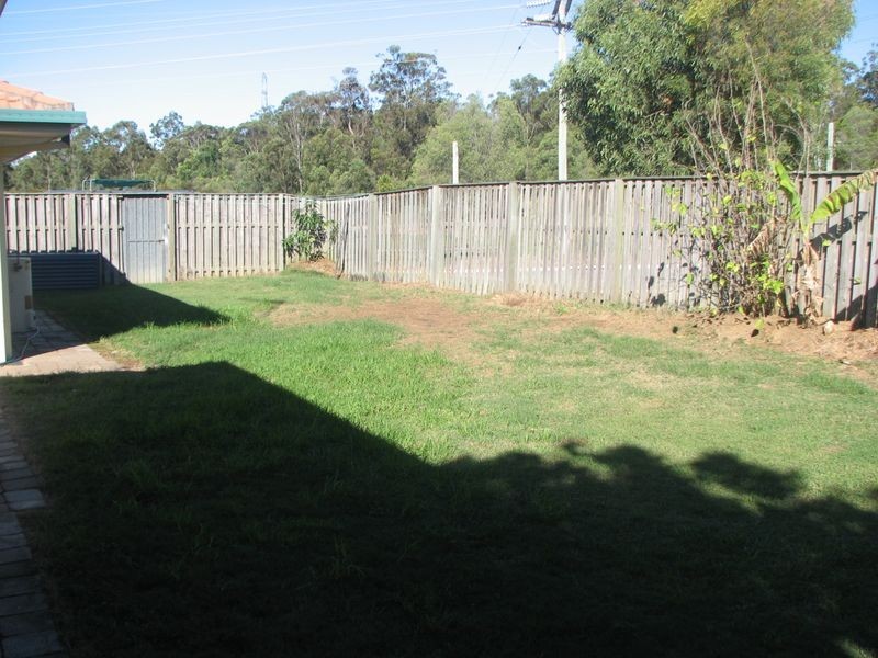 2 Hertford Cres, Mudgeeraba QLD 4213