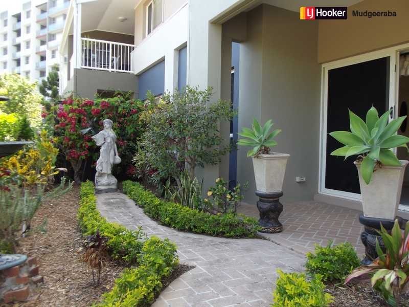 27/12 Promenade Avenue, Robina QLD 4226