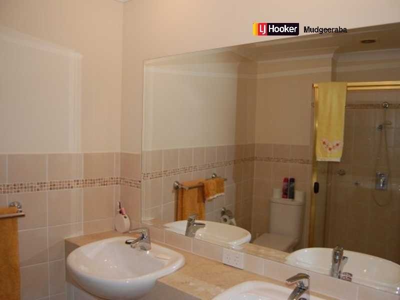 27/12 Promenade Avenue, Robina QLD 4226