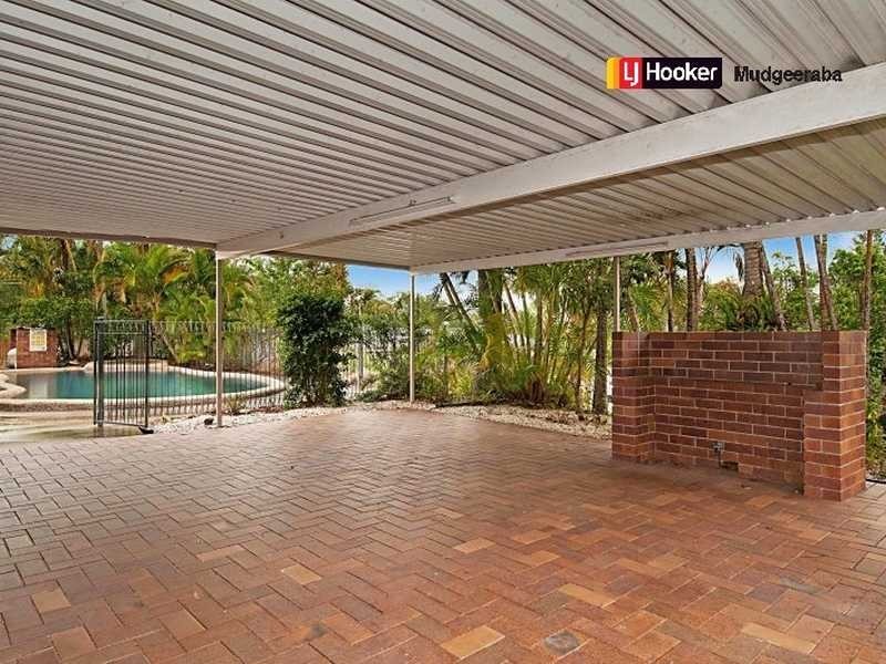 232 Banyula Drive, Gaven QLD 4211