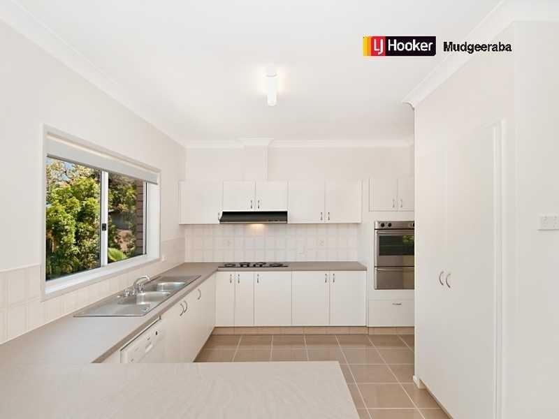 21 Barrine Drive, Worongary QLD 4213