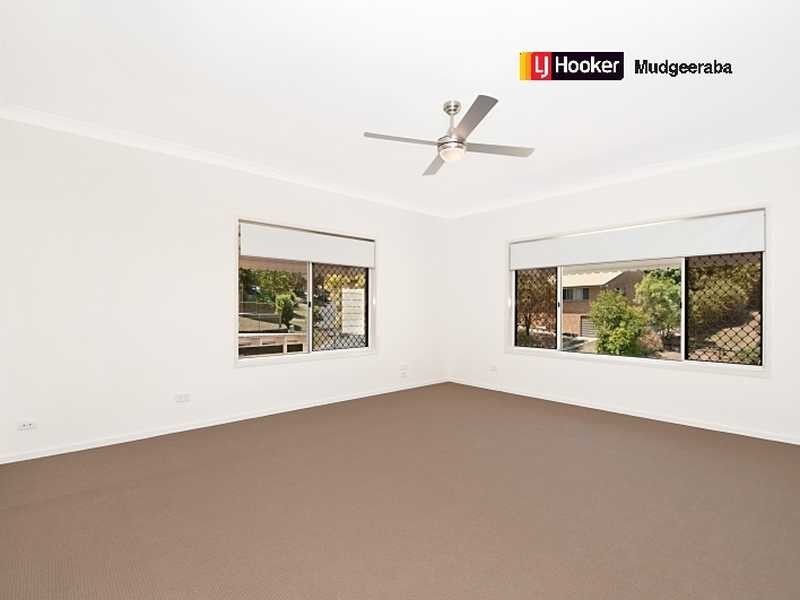 21 Barrine Drive, Worongary QLD 4213