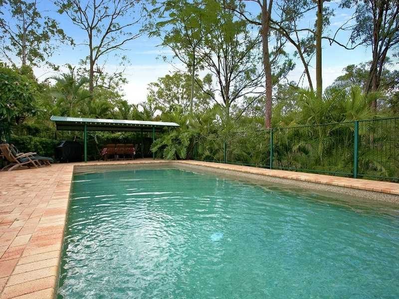 18 Raffles Court, Mudgeeraba QLD 4213