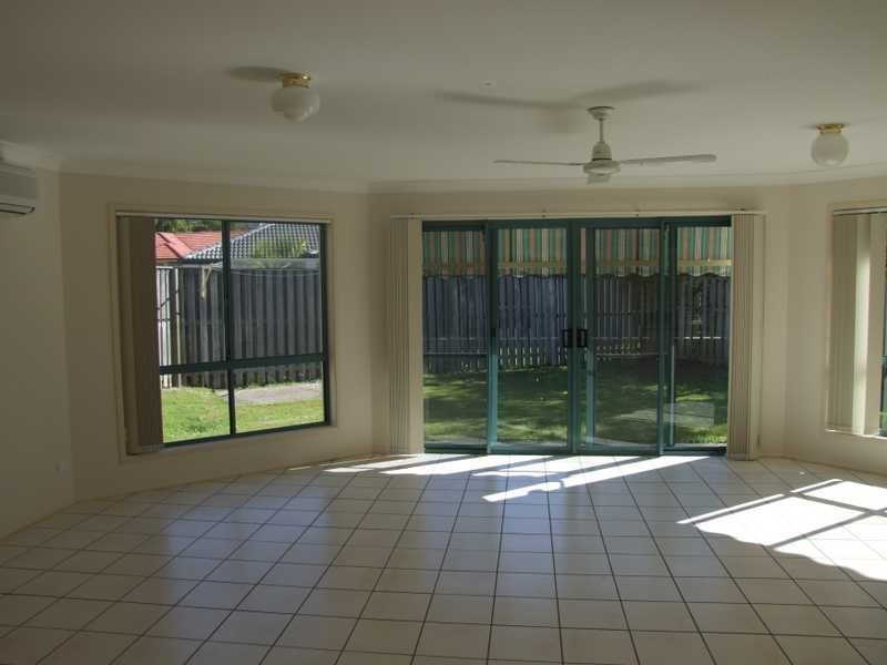25 Lancashire, Mudgeeraba QLD 4213