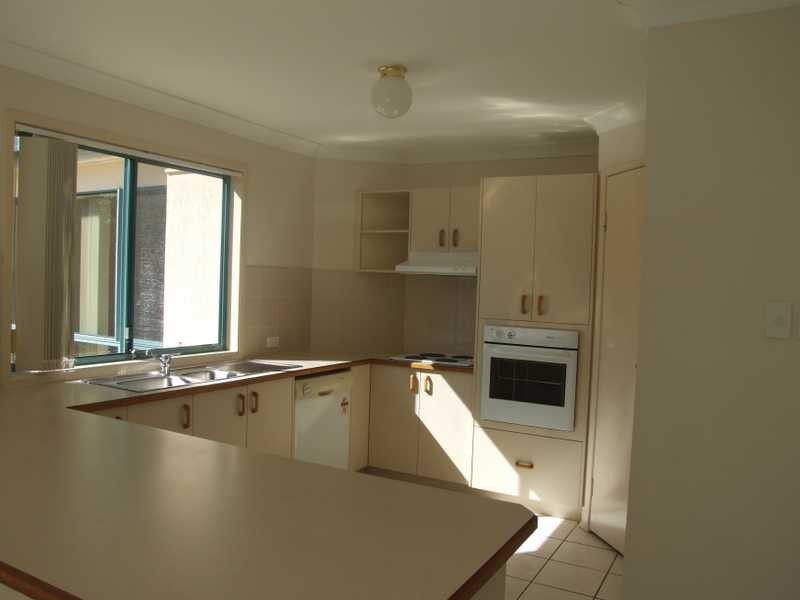 25 Lancashire, Mudgeeraba QLD 4213