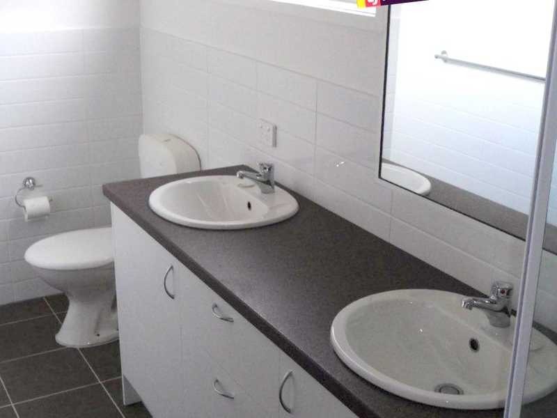 B/21 Barrine Drive, Worongary QLD 4213