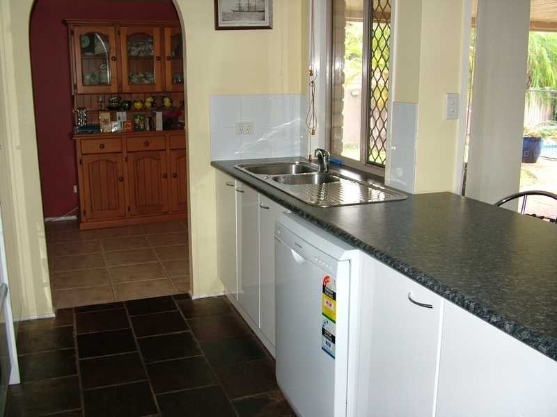 10 Atkins Place, Helensvale QLD 4212