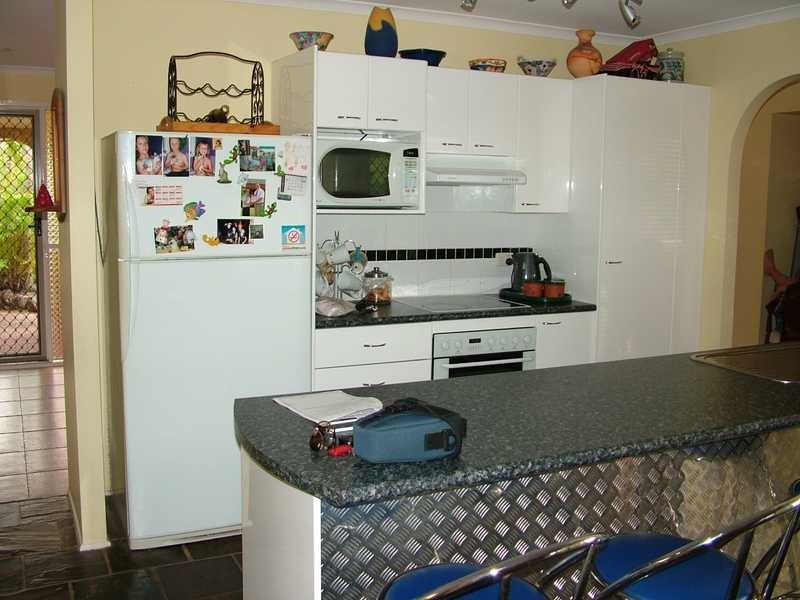 10 Atkins Place, Helensvale QLD 4212