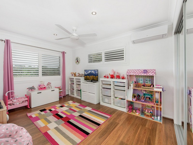 6 Caprice Street, Bonogin QLD 4213