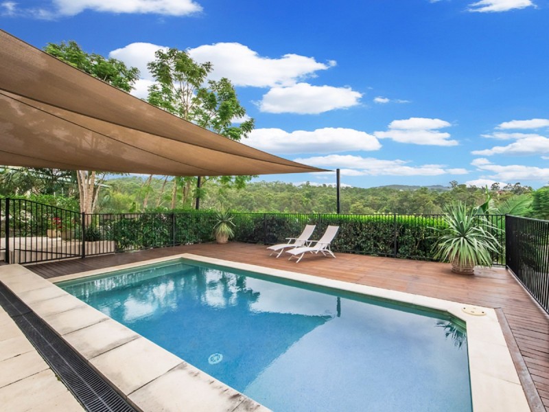 6 Caprice Street, Bonogin QLD 4213