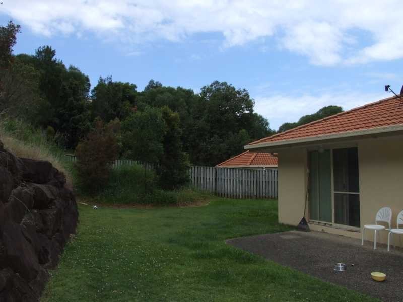 17 Hertford Crescent, Mudgeeraba QLD 4213