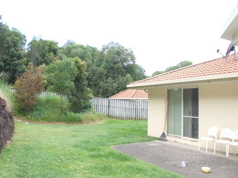 17 Hertford Crescent, Mudgeeraba QLD 4213