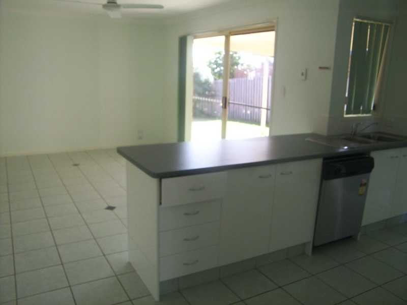 83 Casuarina Drive, Elanora QLD 4221