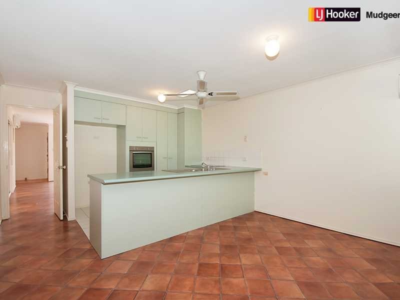 93 River Oak Drive, Helensvale QLD 4212
