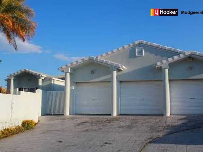 70 Auk Avenue, Burleigh Waters QLD 4220