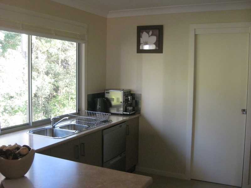 18 Banjo Crescent, Gilston QLD 4211