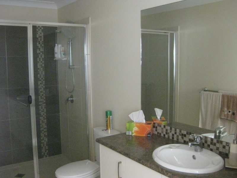 18 Banjo Crescent, Gilston QLD 4211