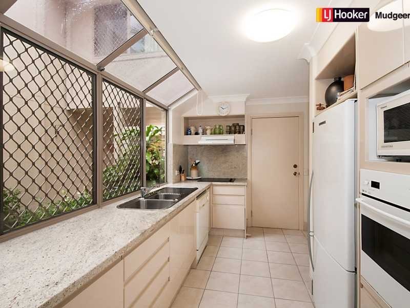 1 Resort Drive, Robina QLD 4226