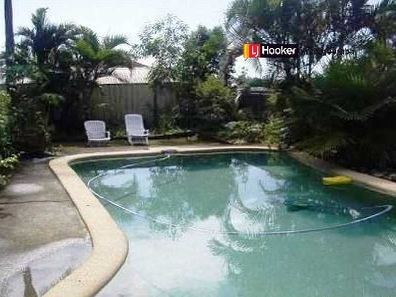 12 Widden Ct, Worongary QLD 4213