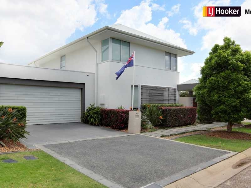 835 Legend Trail, Robina QLD 4226