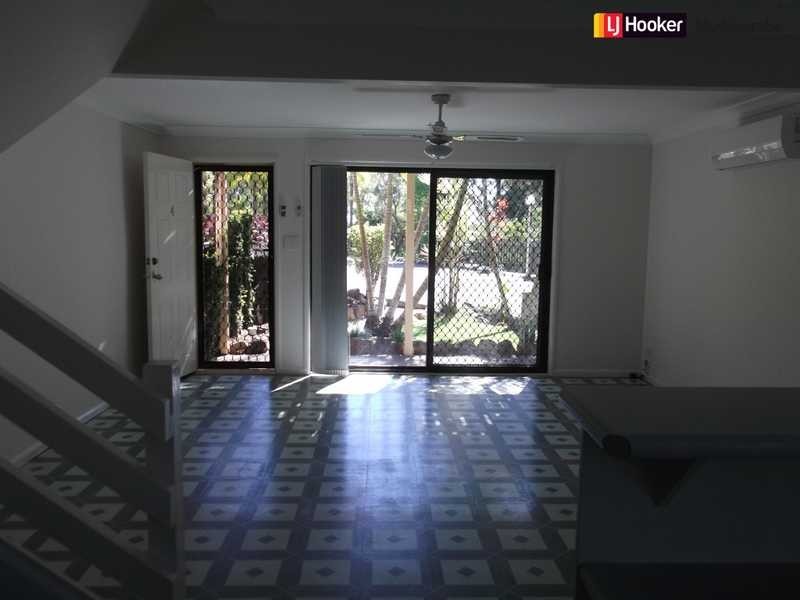 4 – 8/12 Sherwood Close, Mudgeeraba QLD 4213