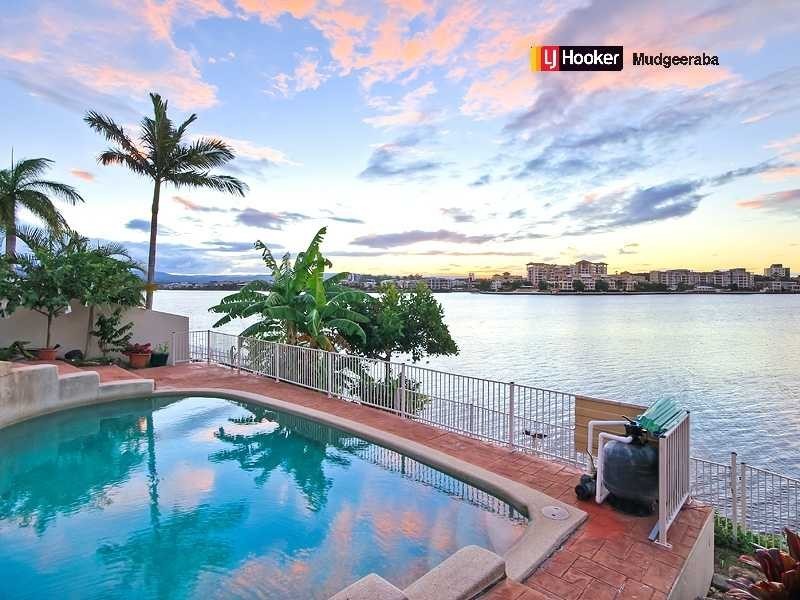25 Northwestern Court, Varsity Lakes QLD 4227