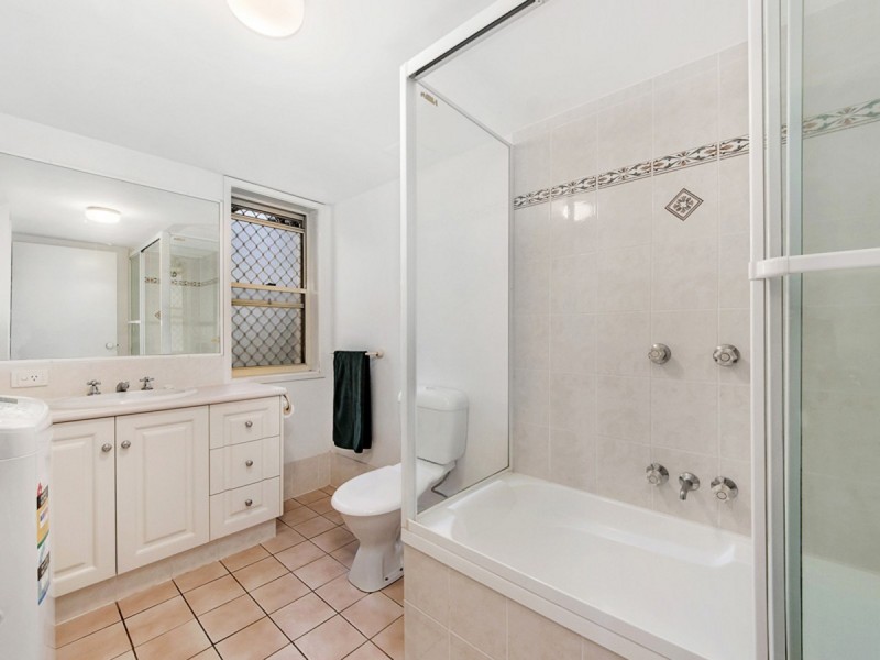 10/2103 Gold Coast Highway, Miami QLD 4220