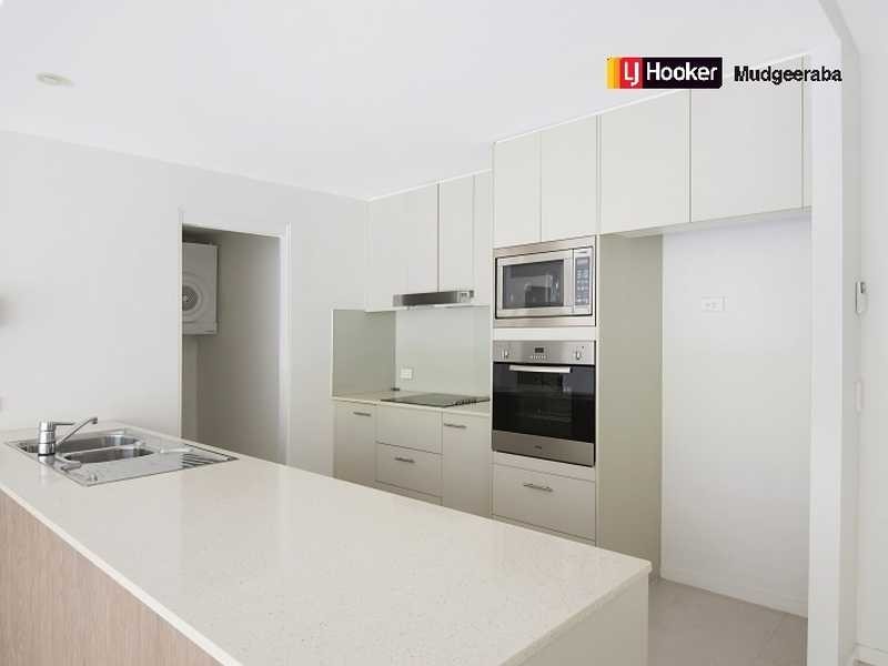 1107/2 Activa Way, Hope Island QLD 4212