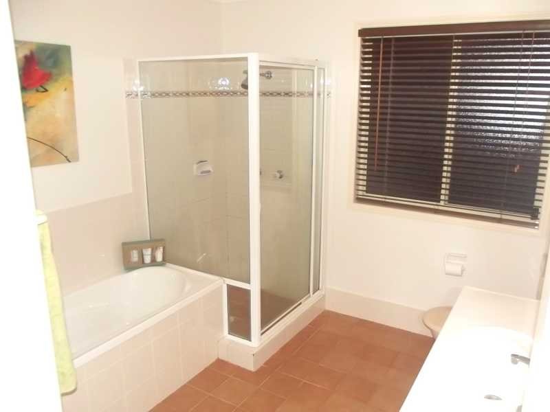 1/49 Ancona St, Carrara QLD 4211