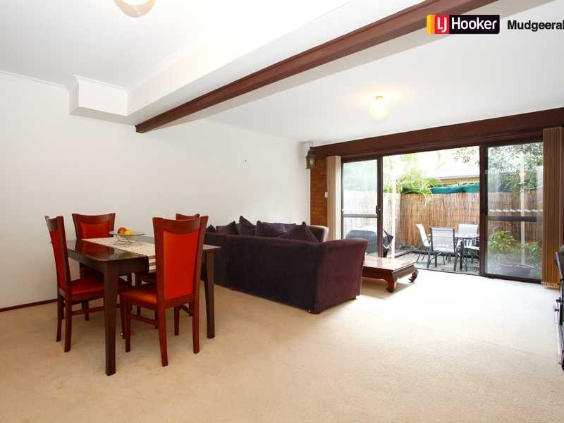 21/17 Duet Drive, Mermaid Waters QLD 4218