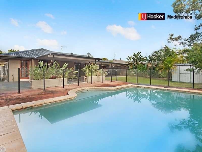 180 Wallandra Rd, Mudgeeraba QLD 4213