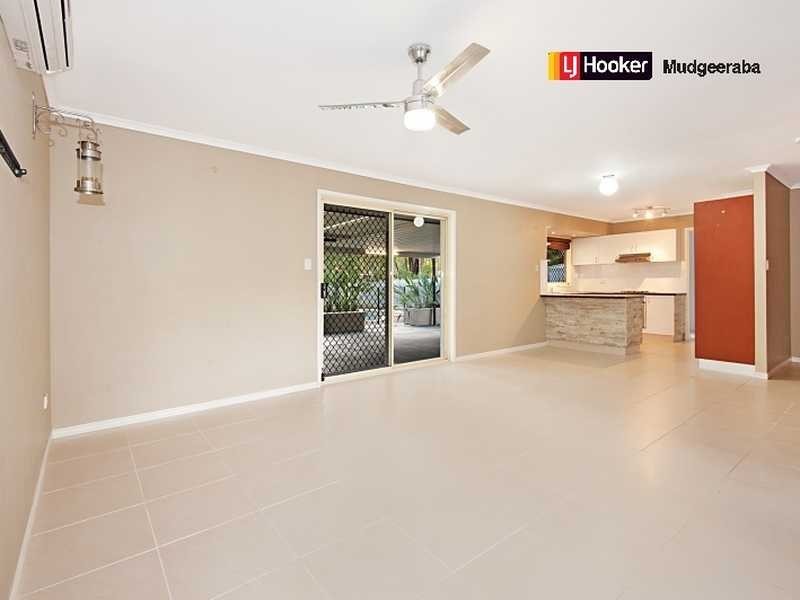 180 Wallandra Rd, Mudgeeraba QLD 4213
