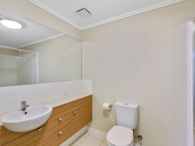 33 Willow/154 Musgrave Avenue, Southport QLD 4215