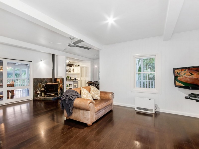 25 Dudgeon Drive, Tallebudgera QLD 4228