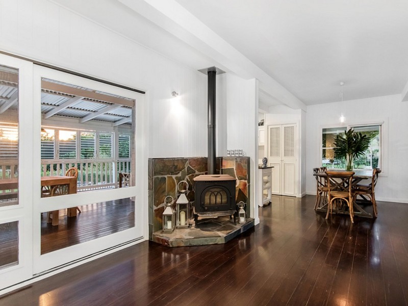 25 Dudgeon Drive, Tallebudgera QLD 4228
